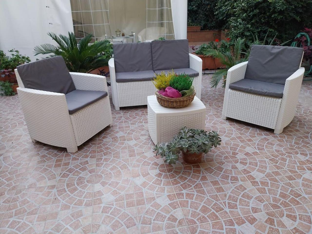 Ferienwohnung Il Giardino Di Marimar Exterior foto
